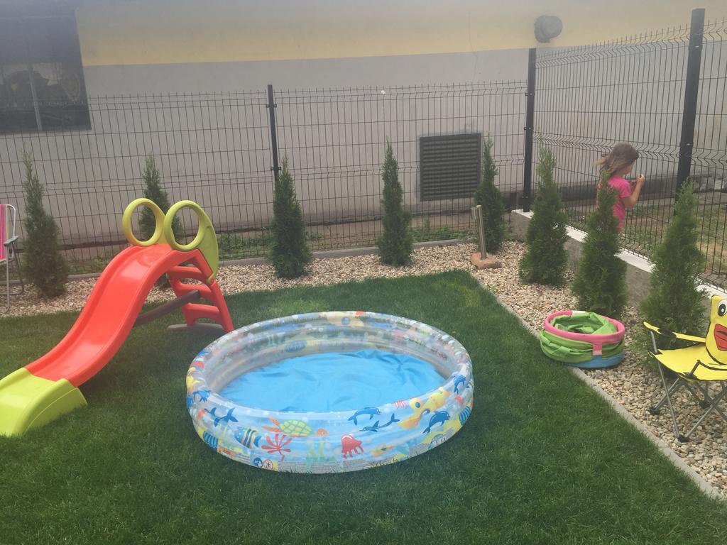 Apartamenty Puk Puk ムロンゴヴォ エクステリア 写真